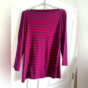 Maroon and navy boatneck shirt